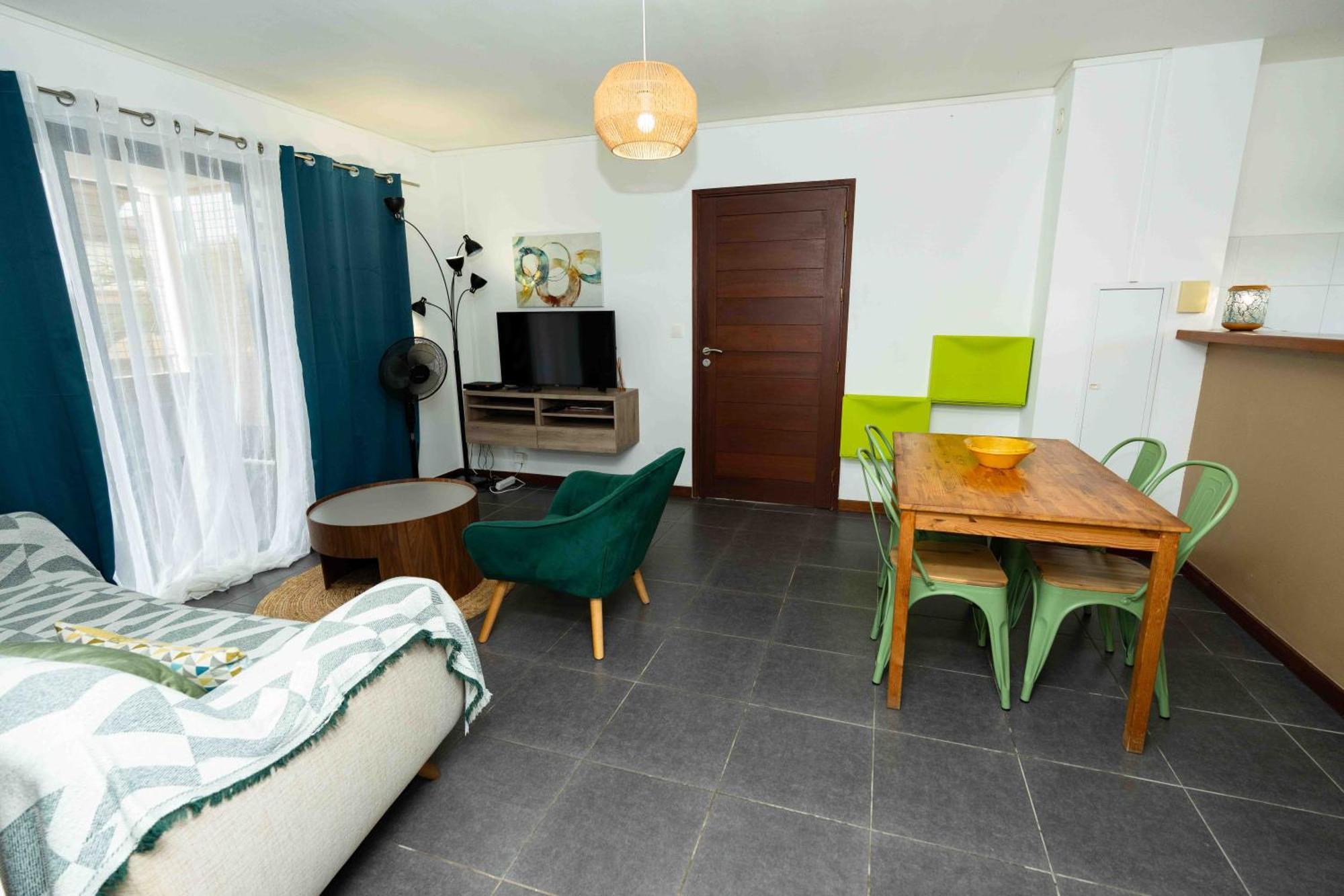 Hibiscus Standing- Appartement Cosy- 2 Chambres Climatisees- Cuisine Equipee- Wifi-Terrasse Cayenne Eksteriør bilde